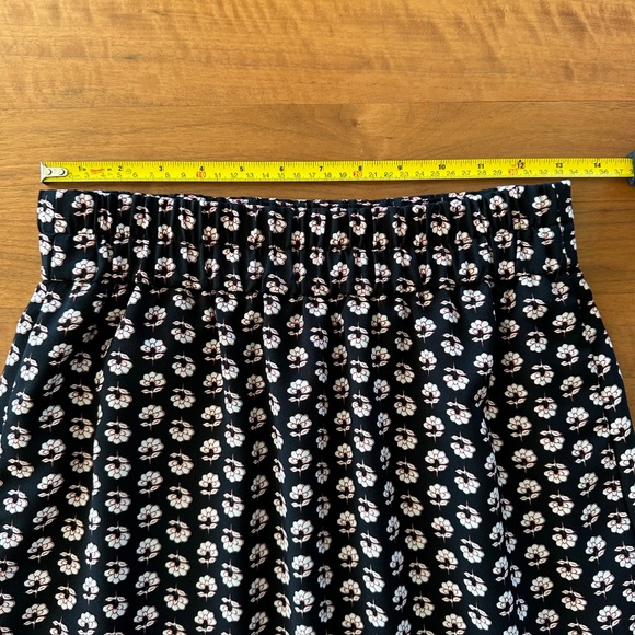 Jcrew Floral Elastic Waist Skirt with Pockets - Petite XS - Picture 6 of 10